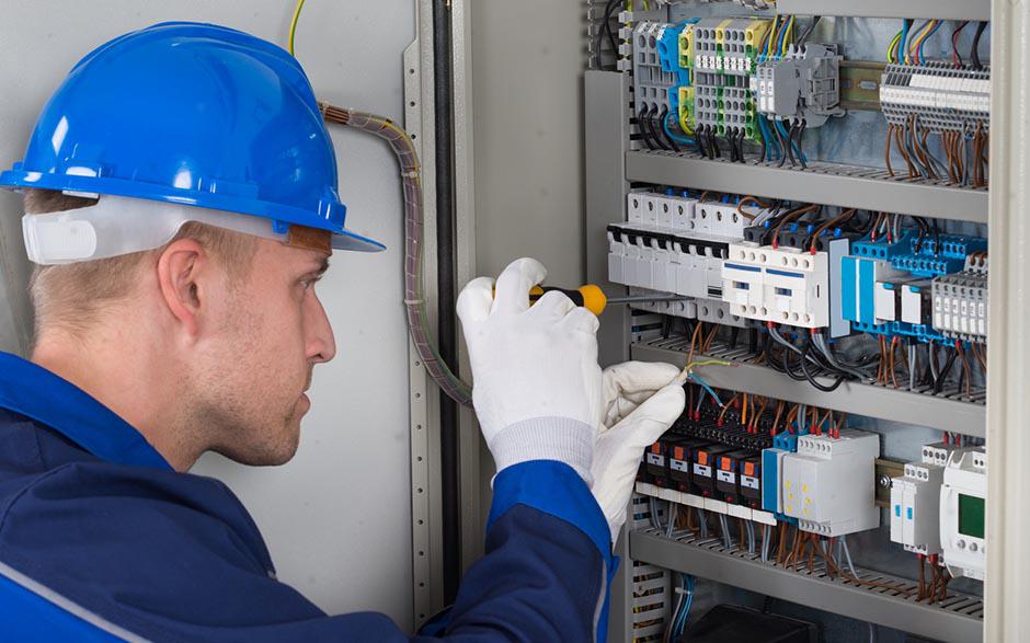 monteur électricien Magnanville